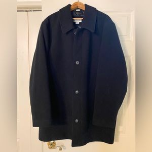 Mens black dress coat. Size XL